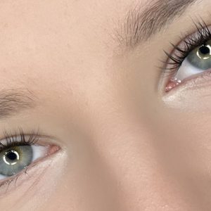 The Best Cluster Lashes for DIY Lash Extensions: Your Ultimate Guide to At-Home Lash Glam